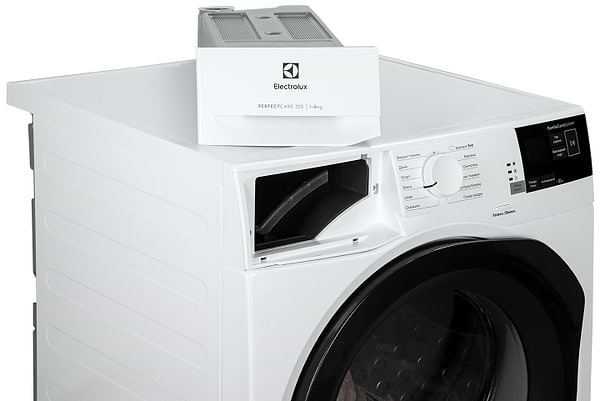 Фото - Сушильна машина Electrolux EW8H458BU