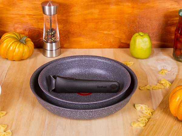 Фото - Набір сковорід зі знімною ручкою Tefal L6829072 Ingenio Mineralia Force 3 пр.