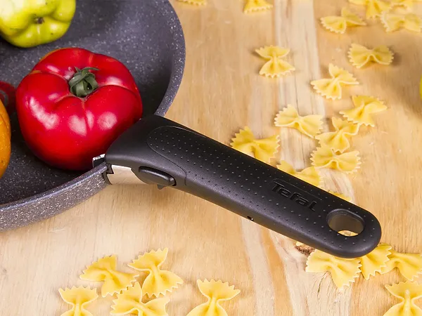 Фото - Набір сковорід зі знімною ручкою Tefal L6829072 Ingenio Mineralia Force 3 пр.
