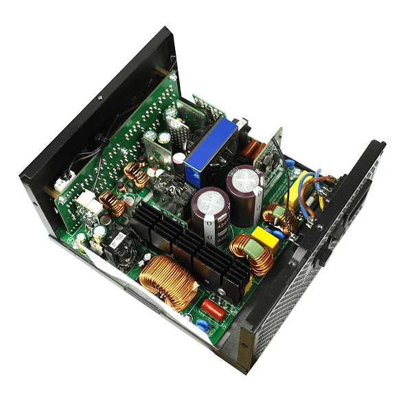 Фото - Блок питания для ПК Gamemax 1050W 80 Gold (RGB-1050 PRO)