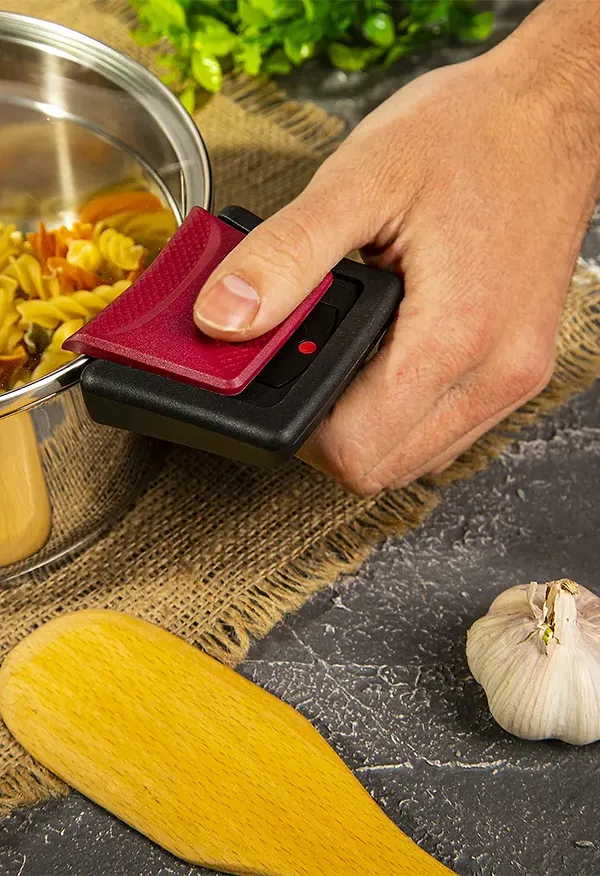 Фото - Набор посуды Tefal G723SA74 Cook&Clip 10 пр кастрюли 22см (6,1 л)/24 см (5,0 л)/20 см (2,9 л)/18 см (2,0 л), ковш16 см (1,5 л)