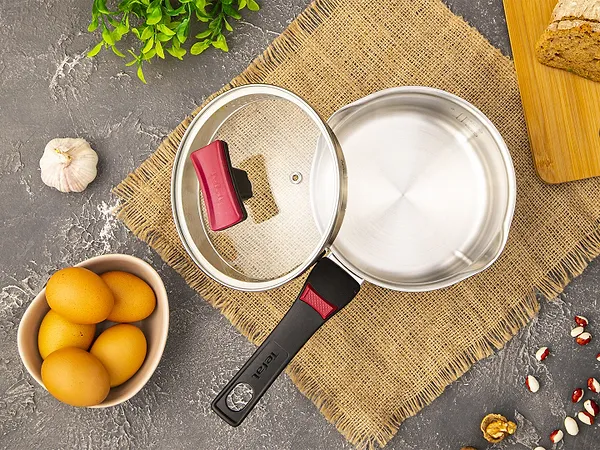 Фото - Набор посуды Tefal G723SA74 Cook&Clip 10 пр кастрюли 22см (6,1 л)/24 см (5,0 л)/20 см (2,9 л)/18 см (2,0 л), ковш16 см (1,5 л)