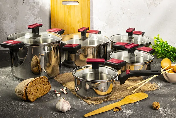 Фото - Набор посуды Tefal G723SA74 Cook&Clip 10 пр кастрюли 22см (6,1 л)/24 см (5,0 л)/20 см (2,9 л)/18 см (2,0 л), ковш16 см (1,5 л)