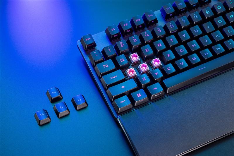 Фото - Клавиатура проводная игровая Asus ROG Strix Scope II RX Red EN/UK RGB Black (90MP0350-BKMA00)