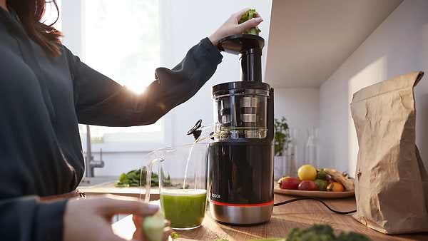 Фото - Соковыжималка шнековая Bosch MESM731M