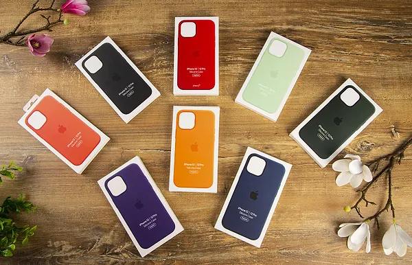 Фото - Чехол для смартфона Apple iPhone 12/12 Pro Silicone Case with MagSafe - Deep Navy (MHL43)