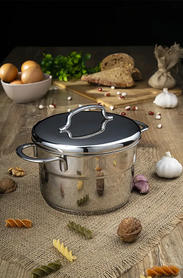 Фото - Кастрюля WMF 714776040 MINI 14 см, 1,3 л