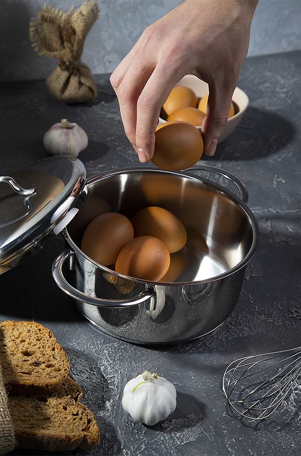 Фото - Кастрюля WMF 716766040 MINI 16 см, 1,5 л