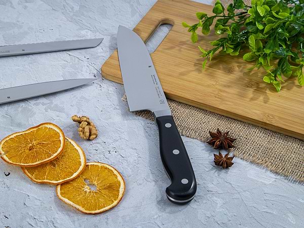 Фото - Ніж кухаря WMF 1892316032 SPITZENKLASSE PUS 18 см