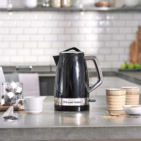 Фото - Електричний чайник Russell Hobbs 28081-70