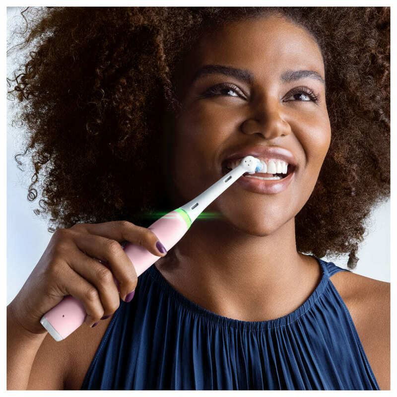 Фото - Зубна щітка електрична Oral-B Braun iO Series 3 iOG3.1A6.0 рожева