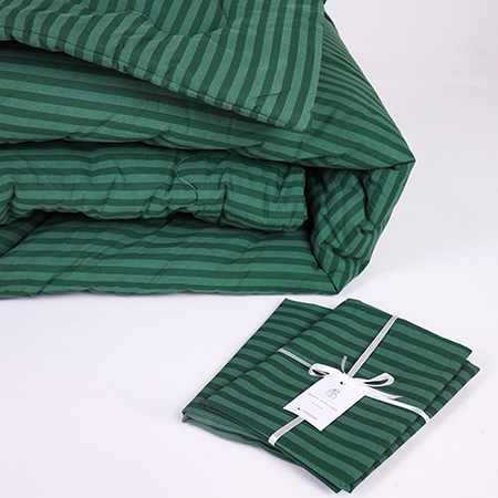 Одеяло демисезонное полуторное MirSon антиаллергенное №122 Сolor Fun Line 17-0612 Stripe Emerald Thinsulate 155х215 + нав. 2 шт. (2200010852370)