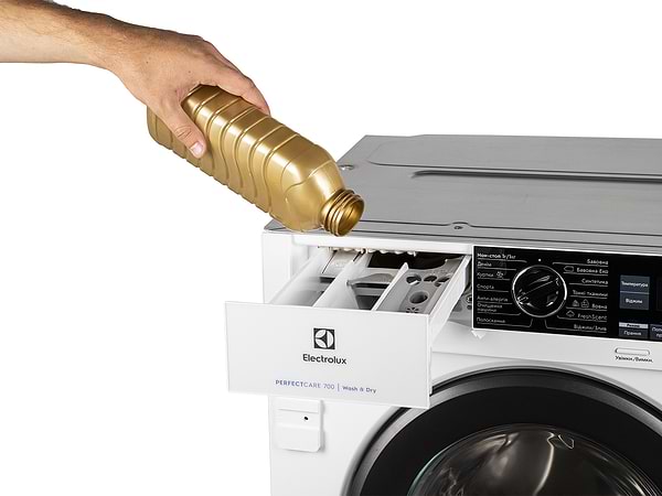 Фото - Стирально-сушильная машина встраиваемая Electrolux EW7W368SIU