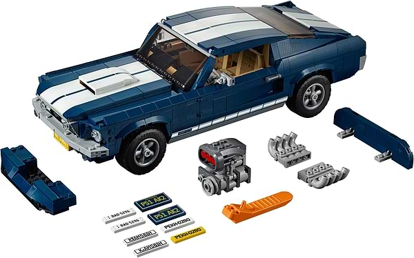 Фото - Конструктор LEGO Creator Автомобиль Ford Mustang (10265)
