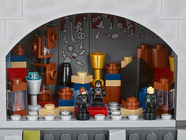 Фото - Конструктор LEGO Harry Potter Замок Хогвартс (71043)