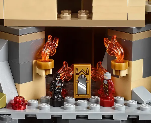 Фото - Конструктор LEGO Harry Potter Замок Хогвартс (71043)