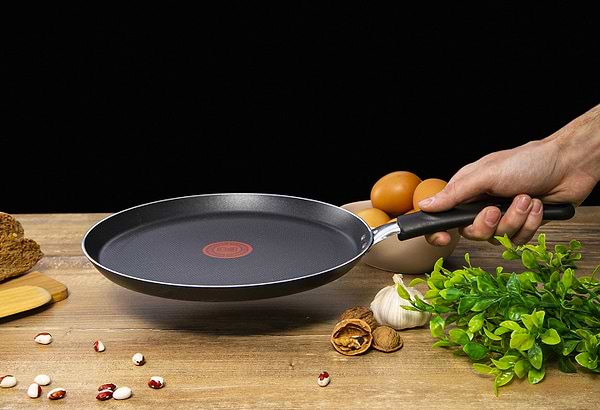 Фото - Сковорода для блинов Tefal B5671053 Simply Clean 25 см