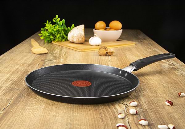 Фото - Сковорода для блинов Tefal B5671053 Simply Clean 25 см