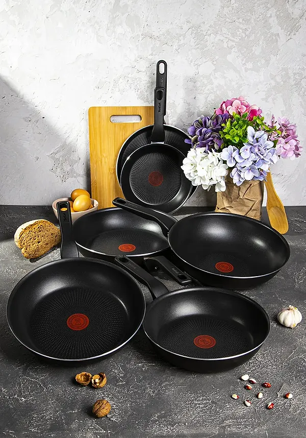 Фото - Сковорода для блинов Tefal C3841053 XL INTENSE 25 см