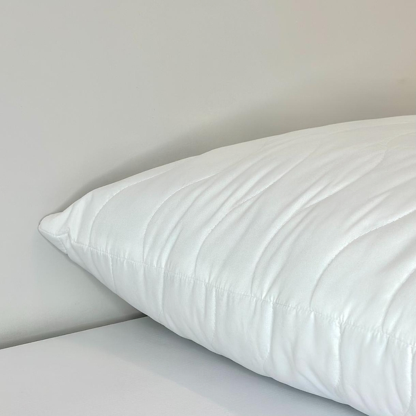 Фото - Подушка стандартна Lelit гіпоалергенна Poire Мікрофібра Біла 50/70 (1197355)