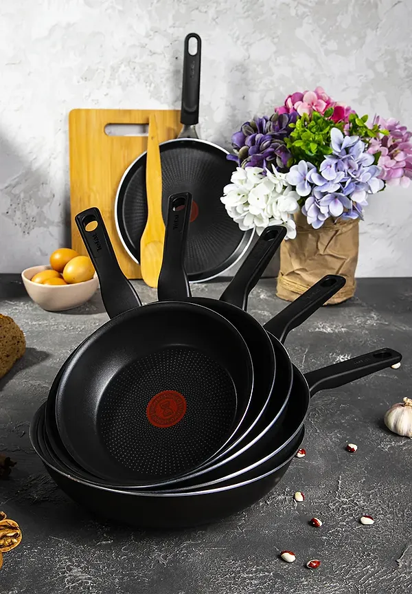 Фото - Сковорода універсальна Tefal C3840653 XL INTENSE 28 см