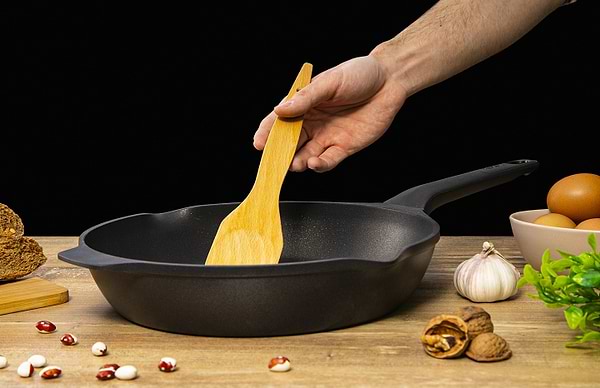 Фото - Сковорода універсальна Tefal E2320674 Delicio 28 см