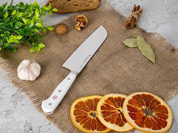 Фото - Ніж сантоку Wuesthof 17 см в картонной упаковке 1040231317