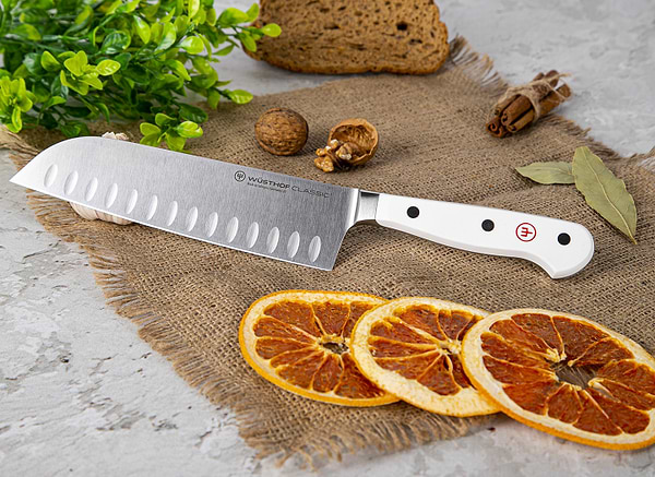 Фото - Ніж сантоку Wuesthof 17 см в картонной упаковке 1040231317