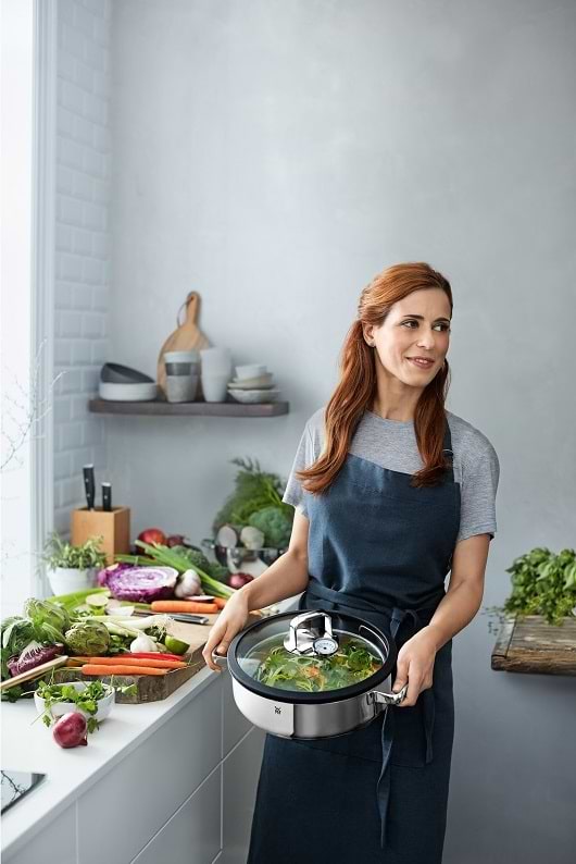 Фото - Кастрюля WMF 1743016040 Vitalis Aroma с пароваркой 28 см