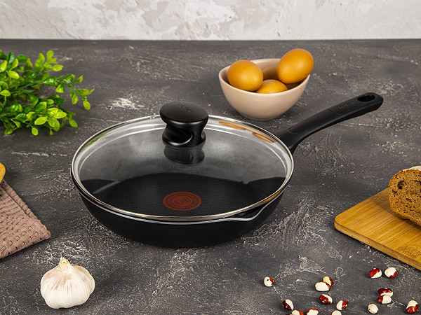 Фото - Сковорода універсальна Tefal B5580SET Day by Day с/кр 24 см