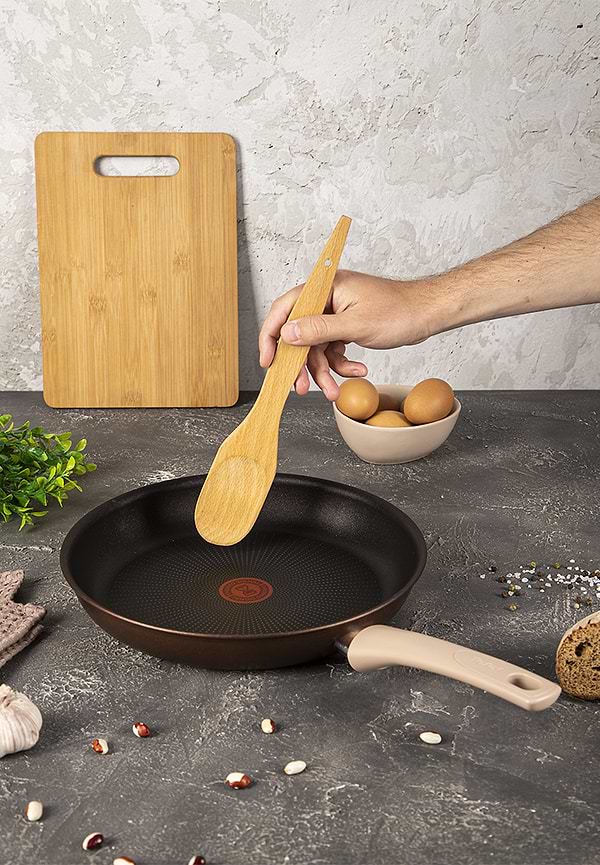 Фото - Сковорода універсальна Tefal G2540653 Eco Respect 28 см