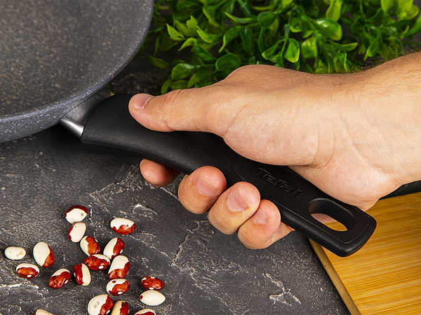 Фото - Сковорода універсальна Tefal Healthy Chef 24 см (G1500472)