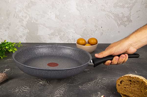 Фото - Сковорода універсальна Tefal Healthy Chef 28 см (G1500672)