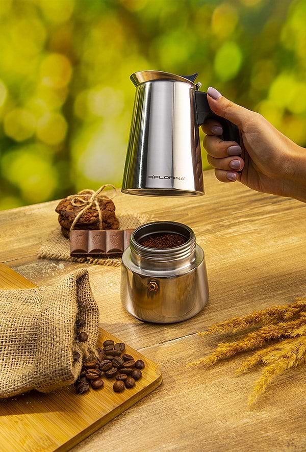 Фото - Кавоварка гейзерна FLORINA Lungo KPSS-4CUP (5K7137)