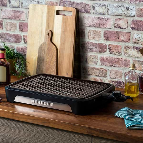 Фото - Гриль-барбекю електричний George Foreman 25850-56 Smokeless BBQ Grill