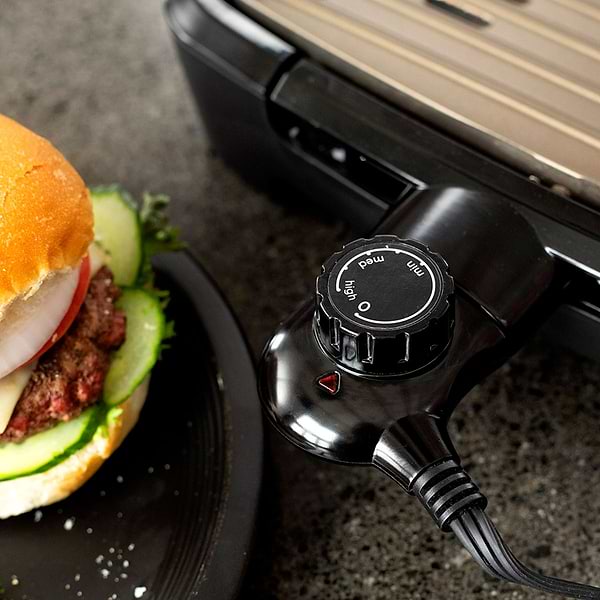 Фото - Гриль-барбекю електричний George Foreman 25850-56 Smokeless BBQ Grill