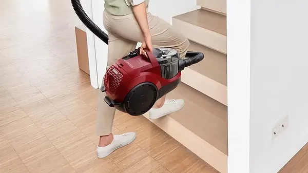 Фото - Уцінка - Пилосос для сухого прибирання без мішка Bosch BGC21X350 #