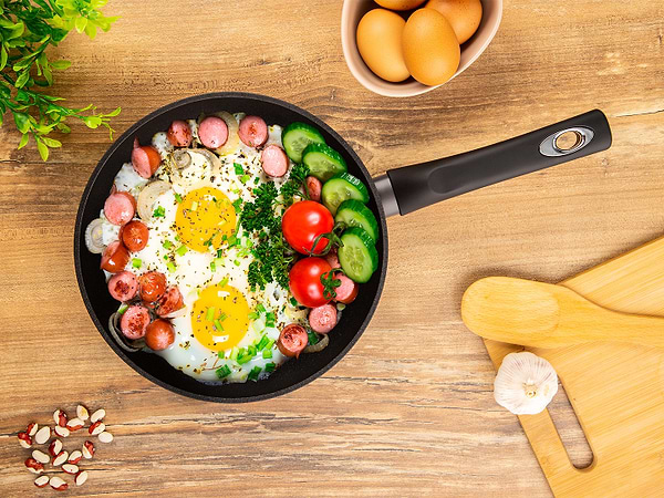 Фото - Сковорода універсальна Aureti Pratico 24 см (AU-102-24)