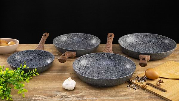 Фото - Сковорода універсальна Aureti Marble 20 см (AU-301-20)