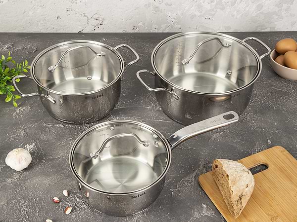 Фото - Ківш Tefal A7022385 Intuition 18 см  (2,0 л)