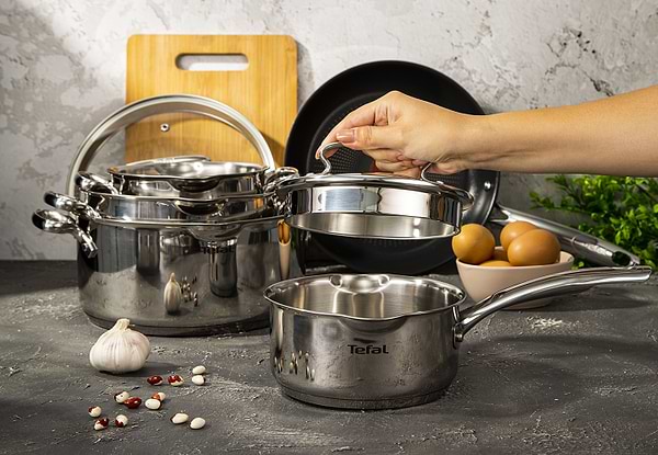 Фото - Набір посуду Tefal G732SA55 Duetto+ 10 пр. со сковородой (кастр. 6,0/5,0/2,5/1,5 л., ковш 1,5 л б/кр, сковорода 26 см)