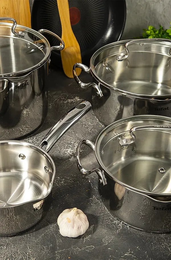 Фото - Набір посуду Tefal G732SA55 Duetto+ 10 пр. со сковородой (кастр. 6,0/5,0/2,5/1,5 л., ковш 1,5 л б/кр, сковорода 26 см)