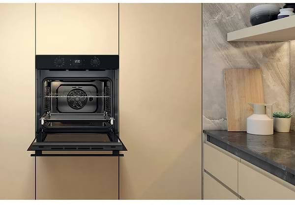 Фото - Духова шафа електрична Whirlpool OMR58CU1B