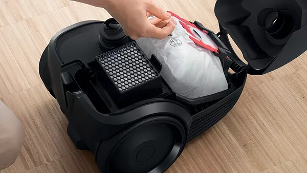 Фото - Пилосос для сухого прибирання з мішком Bosch BGBS2LB1