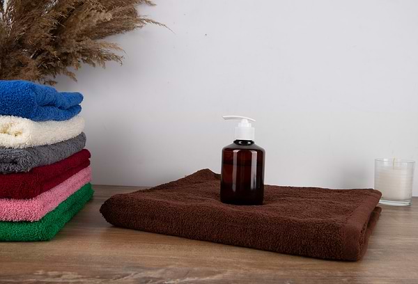 Фото - Рушник банний GM Textile махровий коричневий 70x140