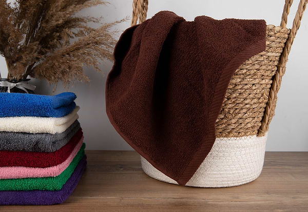 Фото - Рушник банний GM Textile махровий коричневий 70x140