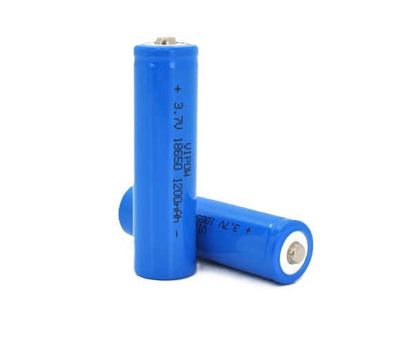 Фото - Аккумулятор тип 18650 Vipow 18650 Li-Ion ICR18650 TipTop, 1200mAh, 3.7V, Blue (ICR18650-1200mAhTT)
