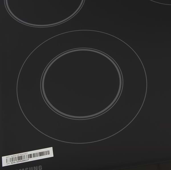 Фото - Варочная панель электрическая Samsung NZ64T3516QK/WT