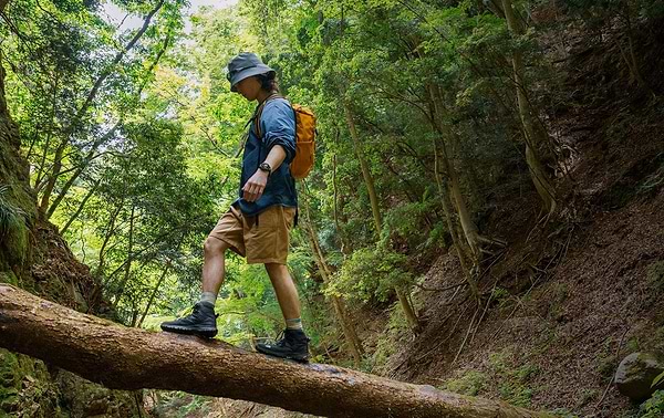 Фото - Смарт-часы Garmin Instinct 3, 45mm, Solar, Black Bezel with Black Band (010-02934-00)