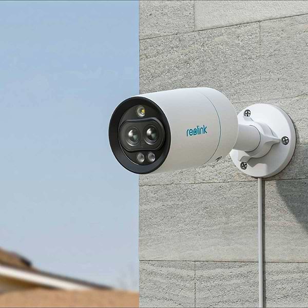 Фото - IP-камера Reolink P330M (RLC-81MA)